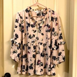 Pink floral blouse, great condition.